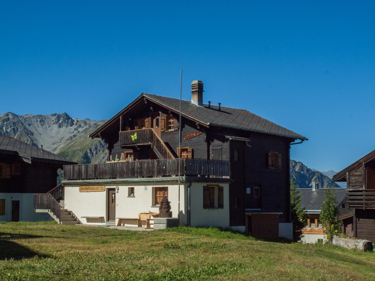 Gruppenhaus Im Walliser Alpstyle Rosswald Exterior photo